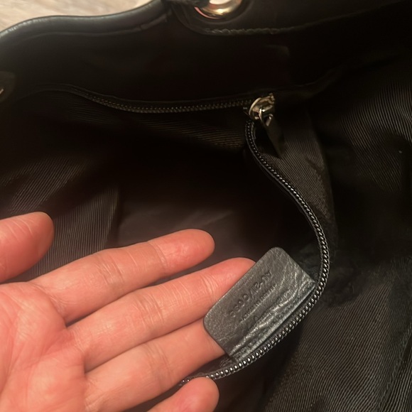 Pre loved authentic Salvatore Ferragamo - Picture 8 of 9